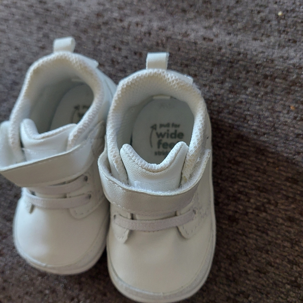 Infant Stride Rite tennis shoes